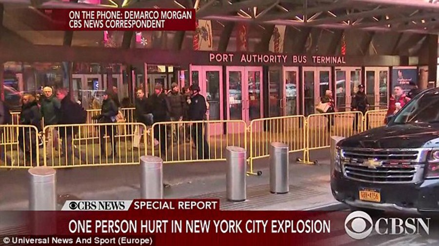 Πανικός στην καρδιά του Μανχάταν – Σκηνές αλλοφροσύνης με πολίτες να ποδοπατούν ο ένας τον άλλον για να σωθούν – ΒΙΝΤΕΟ