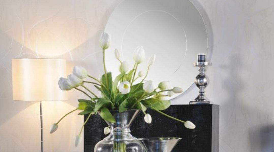 Εξαφανίστε στο λεπτό γρατζουνιές από καθρέφτες και τζάμια