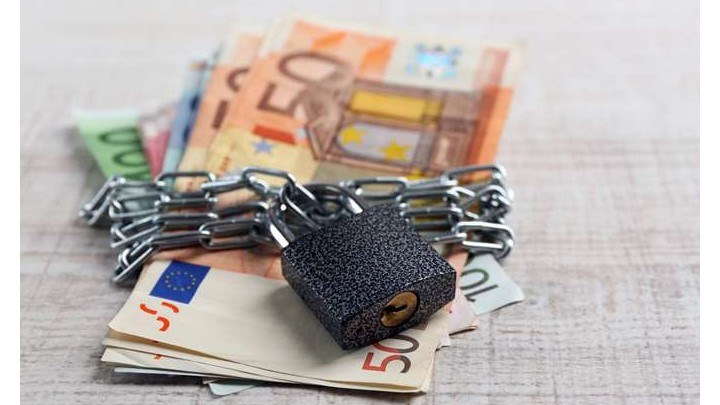 Στοιχεία-σοκ: 1.000 κατασχέσεις την ημέρα έκανε η εφορία τον Οκτώβριο