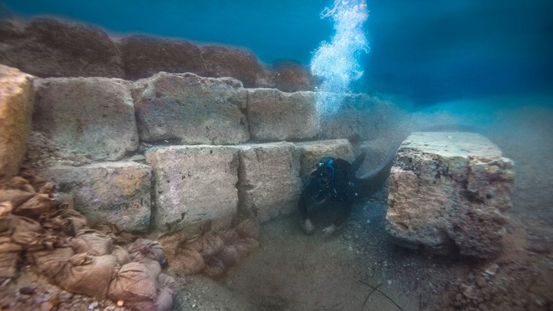 Τι ανακάλυψαν οι αρχαιολόγοι στο Λέχαιο – Εντυπωσιακές εικόνες