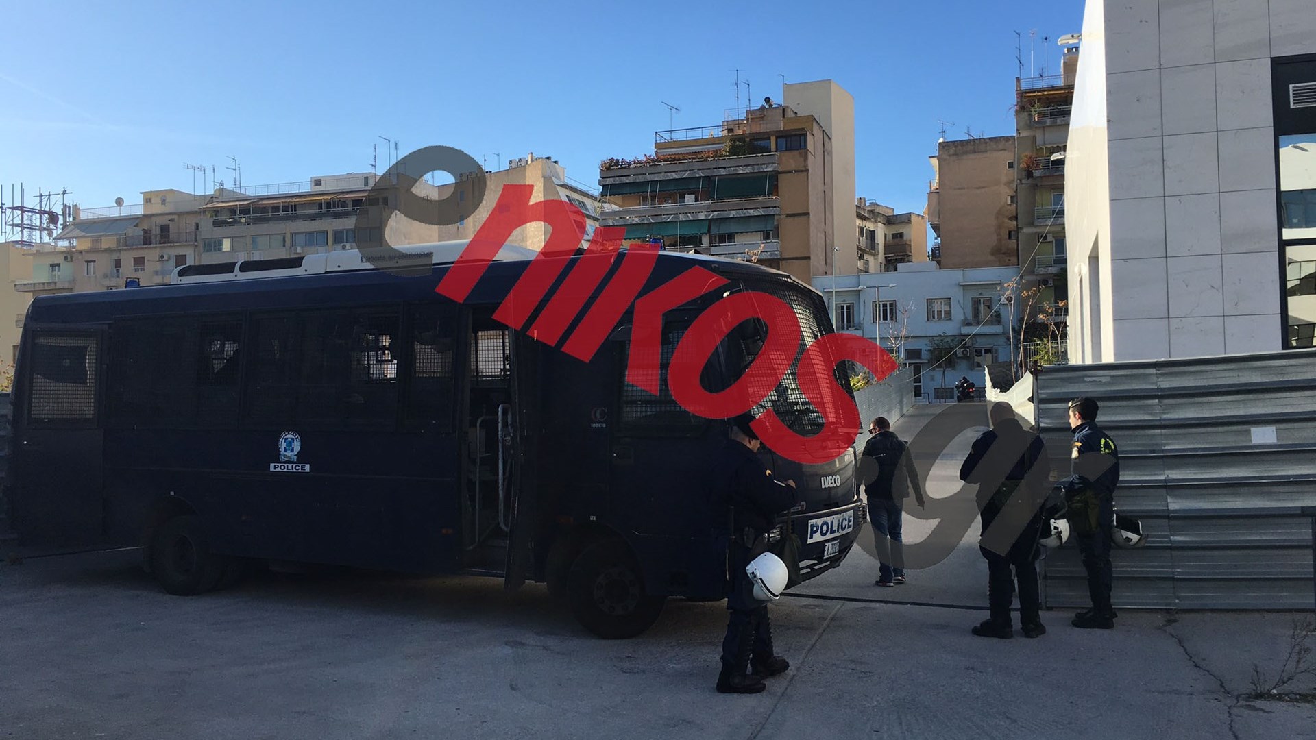 Δείτε live εικόνα από το Ειρηνοδικείο Αθηνών