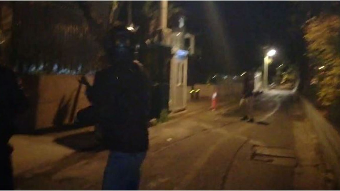 Νέα επίθεση του Ρουβίκωνα στην πρεσβεία της Σαουδικής Αραβίας – ΒΙΝΤΕΟ