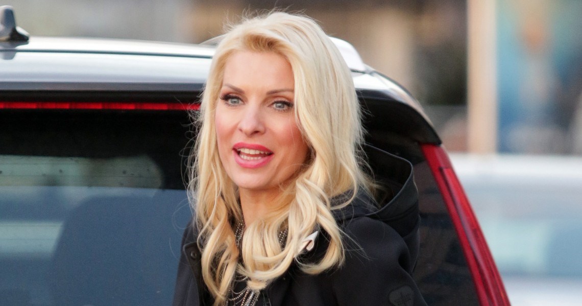 Για ποιον..το ξενύχτησε η Μενεγάκη; Οι ΦΩΤΟ στο Instagram που πρόδωσαν το σουαρέ