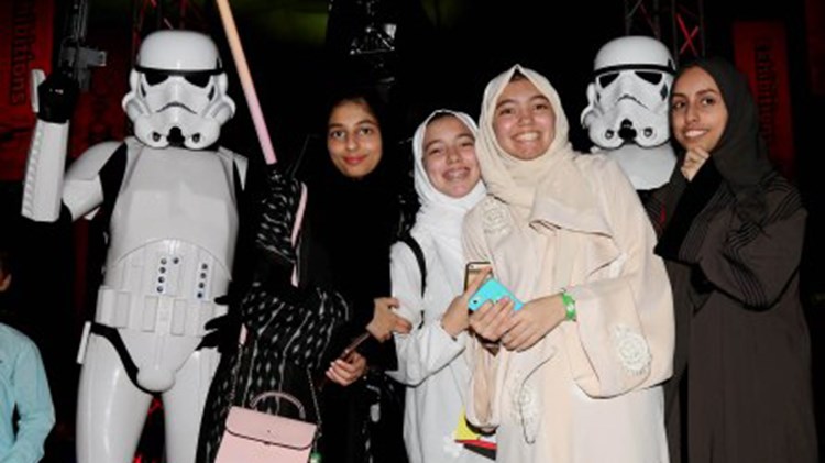 Μεγάλες στιγμές στη Σ. Αραβία: Ανοίγουν οι κινηματογράφοι έπειτα από 35 χρόνια