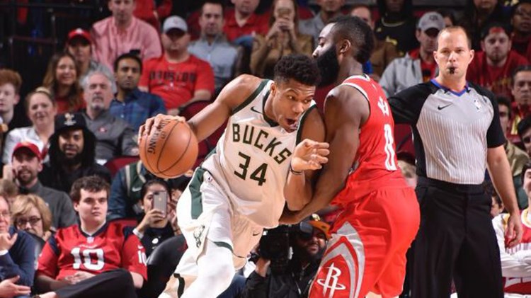 Το πάλεψε ο “Giannis” στο Χιούστον – ΒΙΝΤΕΟ