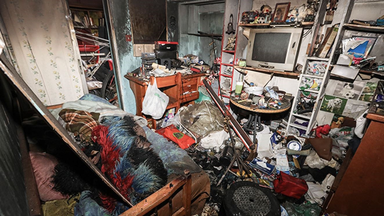 Σοκάρουν οι ΦΩΤΟ από το διαμέρισμα που τυλίχτηκε στις φλόγες στην Κατερίνη