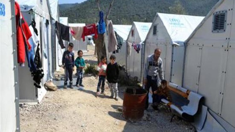 Τη “χρυσή τομή” αναζητά η κυβέρνηση για τη σύντμηση των διαδικασιών ασύλου