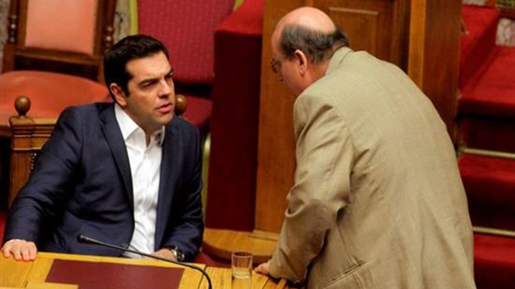Φίλης σε Τσίπρα: Χρειάζεται να συζητήσουμε σοβαρά στον ΣΥΡΙΖΑ