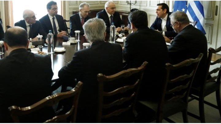 Τσίπρας σε Ένωση Ελληνικών Τραπεζών: Να βγάλετε από τα συρτάρια τους μεγαλομπαταχζήδες