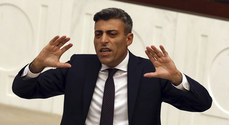 «Βόμβα» από Τούρκο βουλευτή – Ζητά πόλεμο με την Ελλάδα για τα νησιά του Αιγαίου