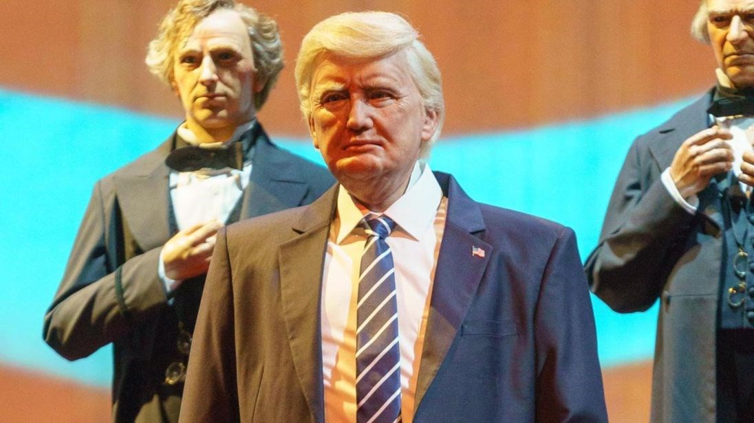 Ο Τραμπ τώρα και σε… ρομποτ – “Ξεσάλωσε” το Twitter – ΒΙΝΤΕΟ