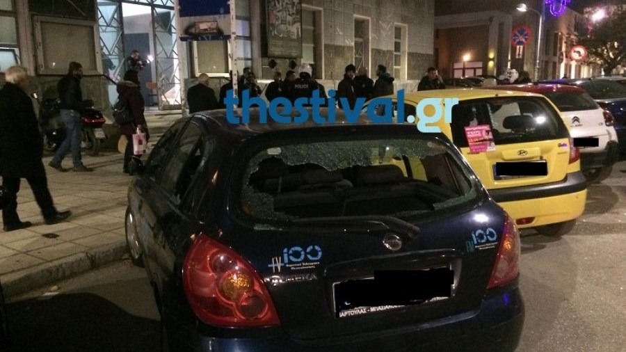 Εισβολή κουκουλοφόρων στο κανάλι TV100 της Θεσσαλονίκης – Xτύπησαν εργαζόμενο με λοστούς – ΦΩΤΟ