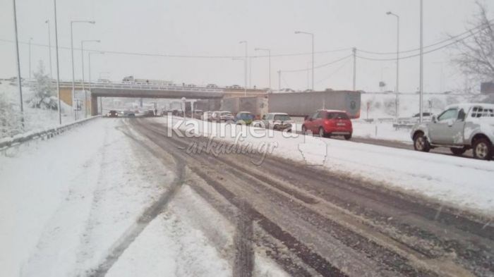 Σε ποιους δρόμους έχει διακοπεί η κυκλοφορία στην Πελοπόννησο