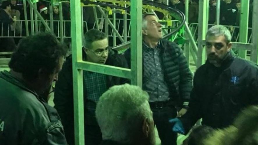 “Ντου” από ελεγκτές δημόσιας διοίκησης στον δήμο Αιγίου για το “τρενάκι του τρόμου”