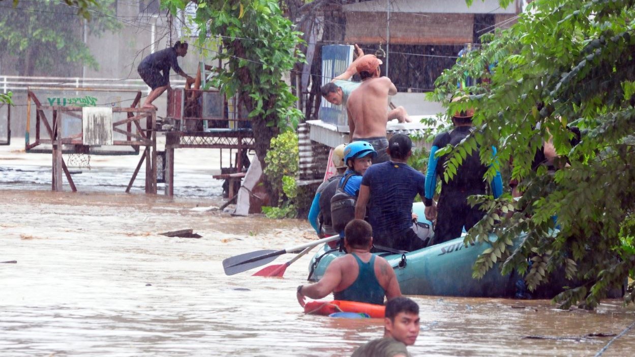 Φιλιππίνες – Τουλάχιστον 30 νεκροί από το πέρασμα τροπικής καταιγίδας στο νησί Μιντανάο