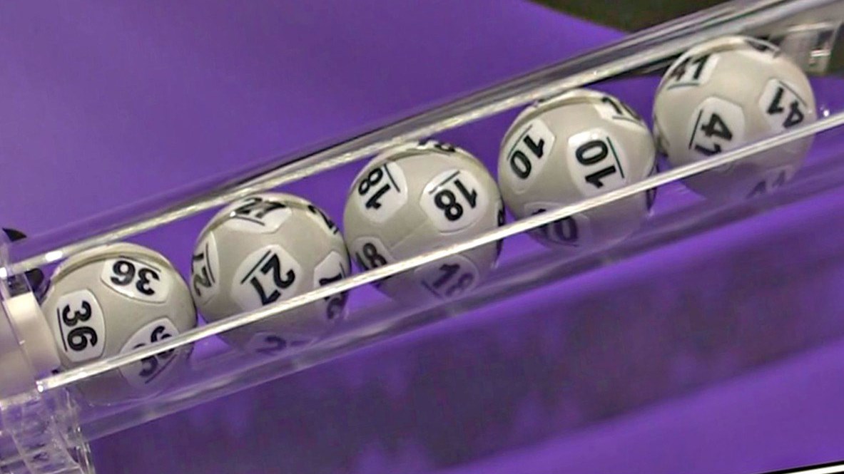 Πότε αναρτώνται στο Taxisnet οι λαχνοί για το χριστουγεννιάτικο «τζακ ποτ» της φορολοταρίας