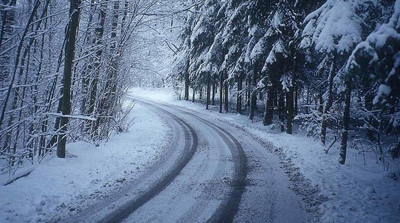 Τραγωδία στο Αίγιο: Γυναίκα βρέθηκε νεκρή, θαμμένη στο χιόνι