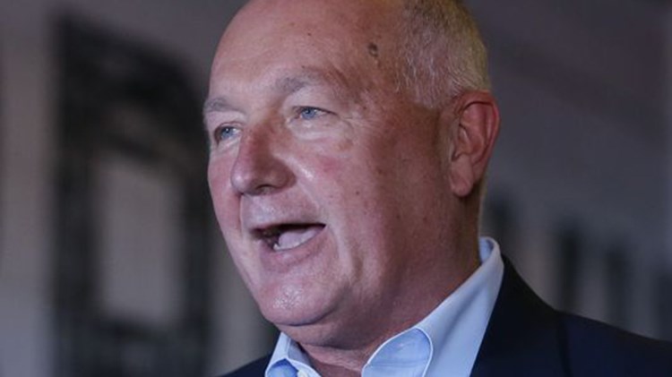 Γιατί ζήτησε συγγνώμη ο νέος πρέσβης των ΗΠΑ από την Ολλανδία – ΒΙΝΤΕΟ