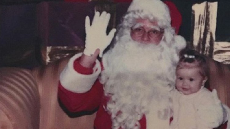 Αναγνωρίζετε το κοριτσάκι της φωτογραφίας; Είναι διάσημο μοντέλο! – ΦΩΤΟ