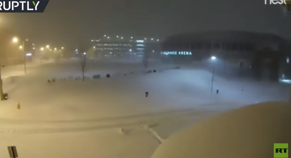 Συγκλονιστικό ΒΙΝΤΕΟ – Χιονοθύελλα “έθαψε” ολόκληρη πόλη στην Πενσυλβάνια