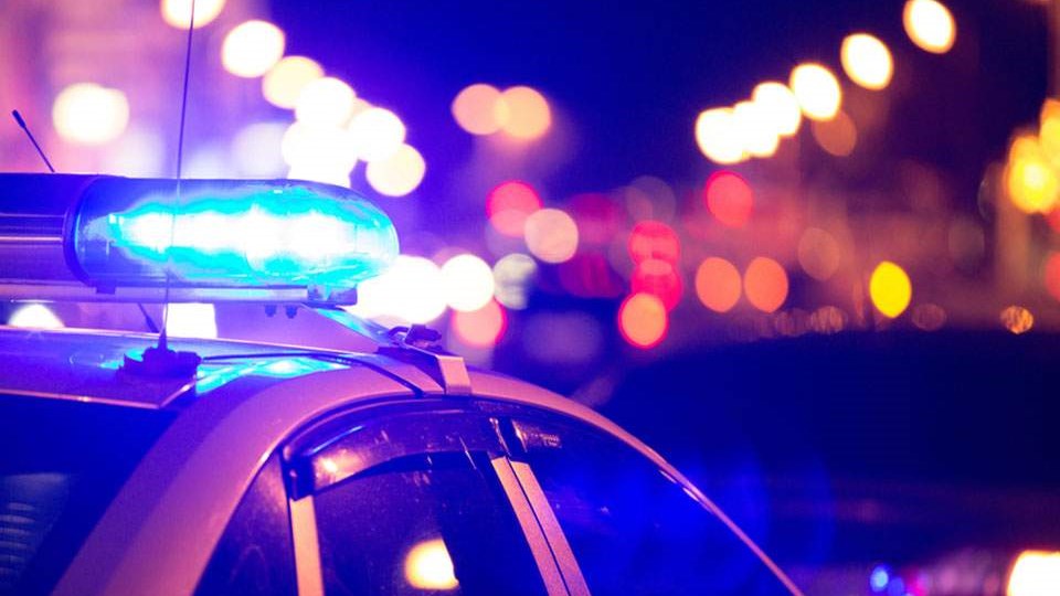 Κρήτη: Έβγαλαν τα μαχαίρια και κατέληξαν στο νοσοκομείο