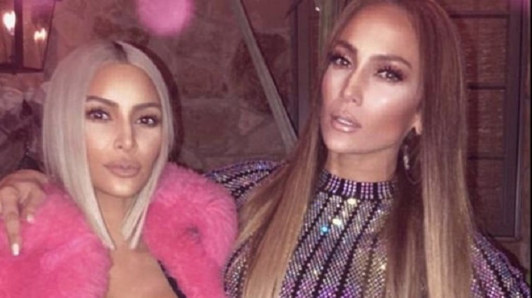 Μαζί γιόρτασαν τα Χριστούγεννα Τζένιφερ Λόπεζ και Κιμ Καρντάσιαν – ΦΩΤΟ