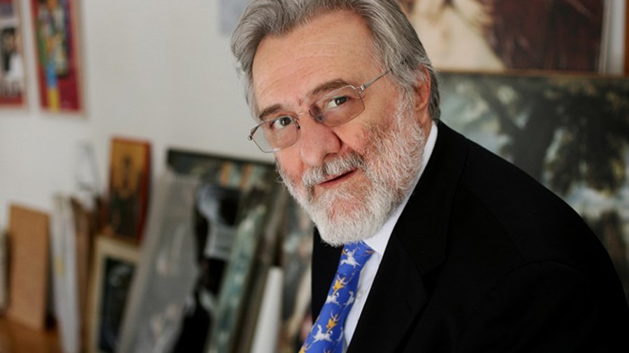 Το ξέσπασμα του Σμαραγδή – Θα κινηθεί νομικά εναντίον κριτικών κινηματογράφου