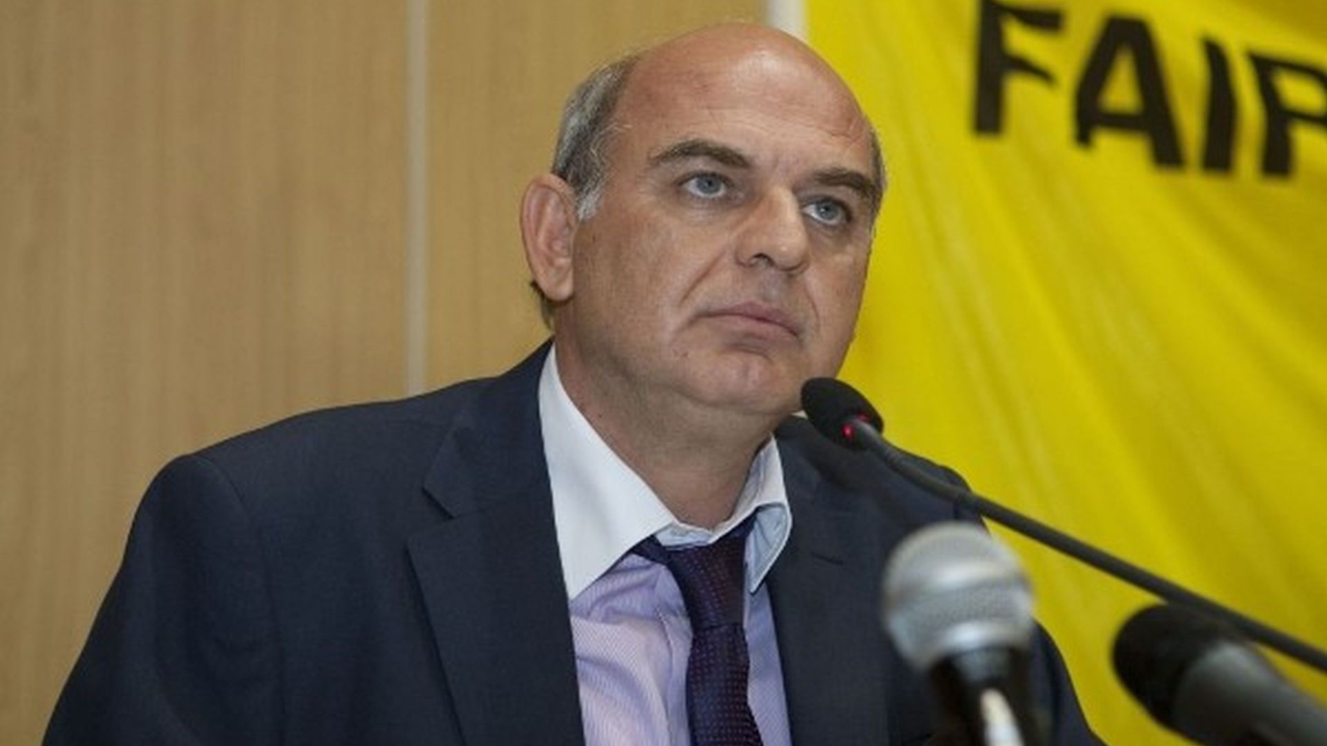 Έστειλαν σφαίρα στον πρόεδρο της ΕΠΟ