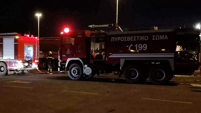 Σε εξέλιξη πυρκαγιά σε εργοστάσιο πλαστικών στην Θεσσαλονίκη