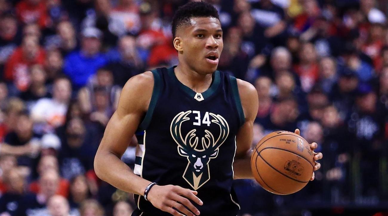 Νταμπλ-νταμπλ ο Αντετοκούμπο, νίκη οι Μπακς – ΒΙΝΤΕΟ