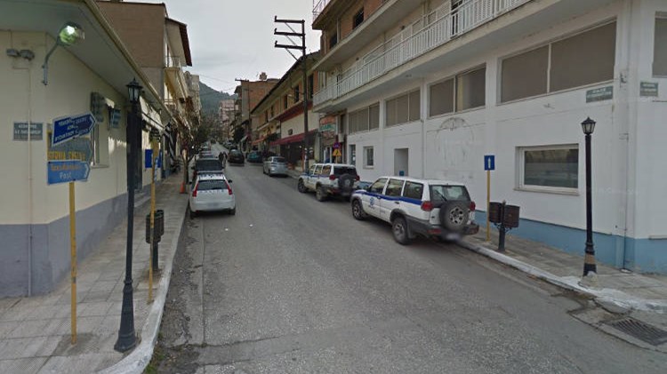 Τσακώθηκαν και… του έβαλε φωτιά στο κατάστημα