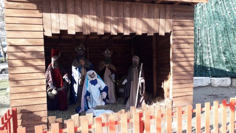 Έκλεψαν ξανά το “Θείο Βρέφος” από φάτνη στη Λάρισα – ΦΩΤΟ