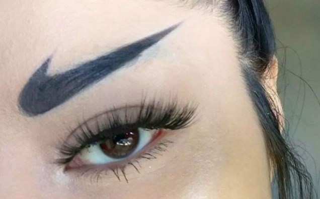 Η νέα μόδα που ξετρελαίνει τα κορίτσια: Φρύδια… Nike – ΦΩΤΟ