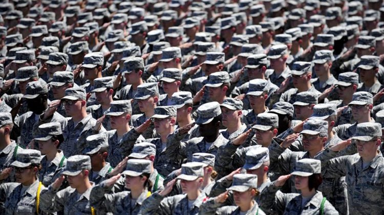 Και διεμφυλικοί θα κατατάσσονται στον αμερικανικό στρατό από τις αρχές τους έτους