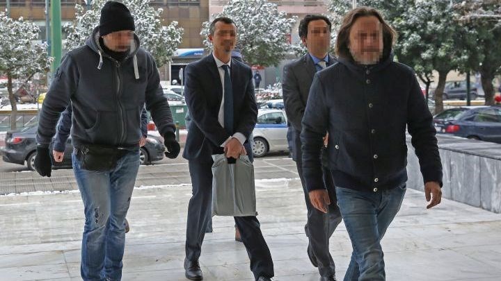 Δόθηκε άσυλο σε έναν από τους οκτώ Τούρκους στρατιωτικούς και αφέθηκε ελεύθερος