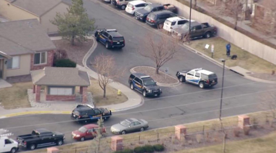 Νεότερες πληροφορίες για τους πυροβολισμούς στο Ντένβερ – Τι αναφέρει ο σερίφης για τους τραυματίες αστυνομικούς – ΤΩΡΑ