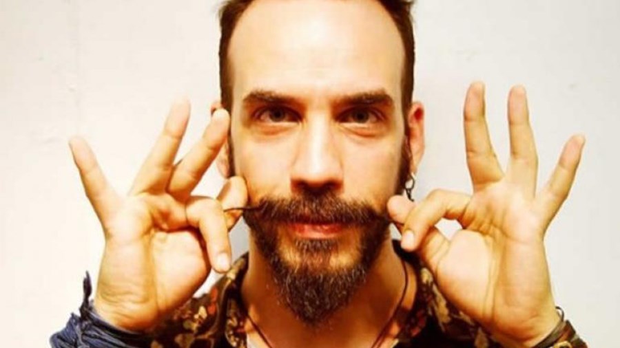 Αλλαγή της τελευταίας στιγμής στο Πρωτοχρονιάτικο ρεβεγιόν του Δήμου Αθηναίων – Δεν θα εμφανιστεί ο Μουζουράκης