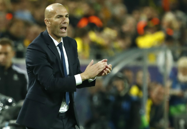 Ο Πέρεθ στηρίζει τον Ζιντάν