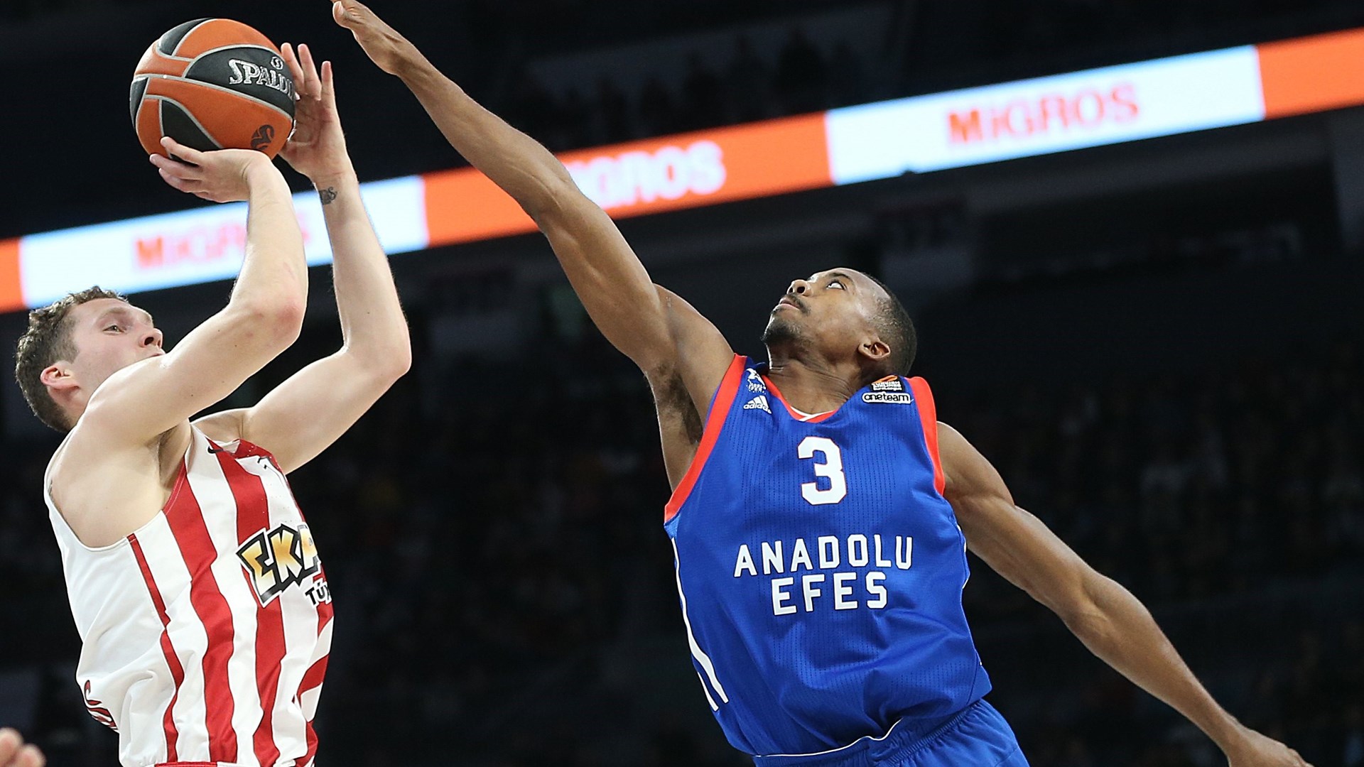 Ολυμπιακός – Αρμάνι 48-34 (ΗΜ.)