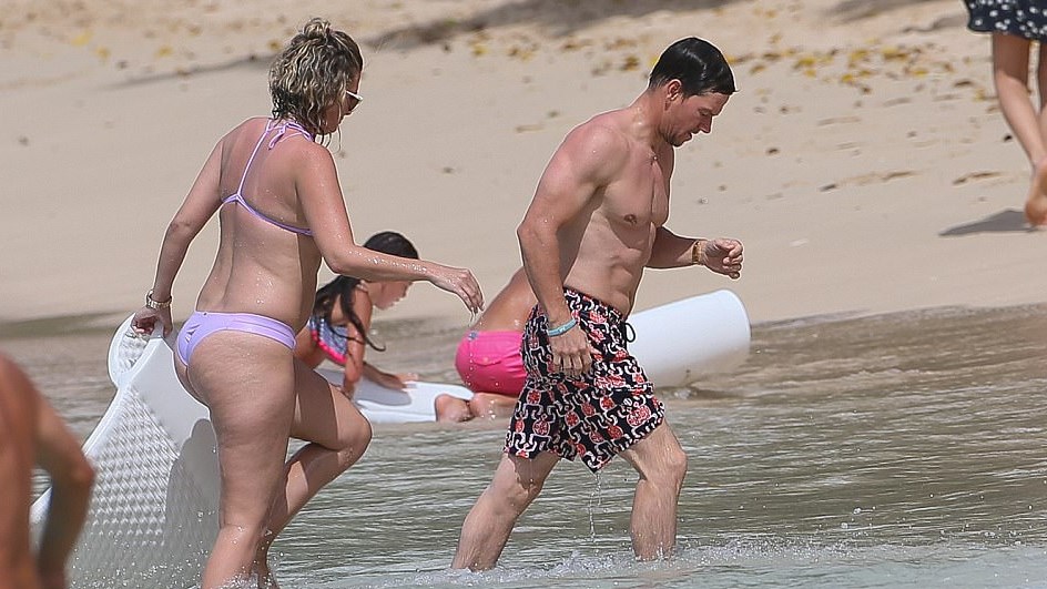 Ο πολύτεκνος Μαρκ Γουόλμπεργκ κάνει διακοπές με την οικογένεια – ΦΩΤΟ