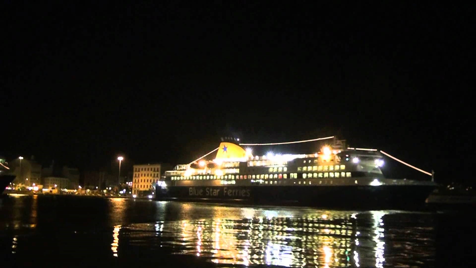 Αυτό είναι το πρώτο πλοίο που έδεσε στο λιμάνι του Πειραιά το 2018