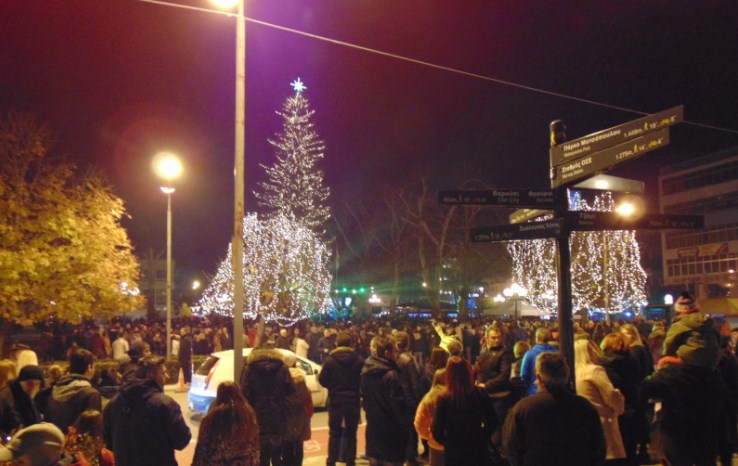 Το καλωσόρισμα του 2018 στα Τρίκαλα – ΒΙΝΤΕΟ