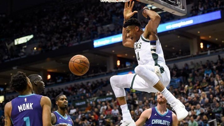 Αυτή είναι η αγαπημένη του Αντετοκούνμπο – Έκαναν μαζί Πρωτοχρονιά – ΦΩΤΟ