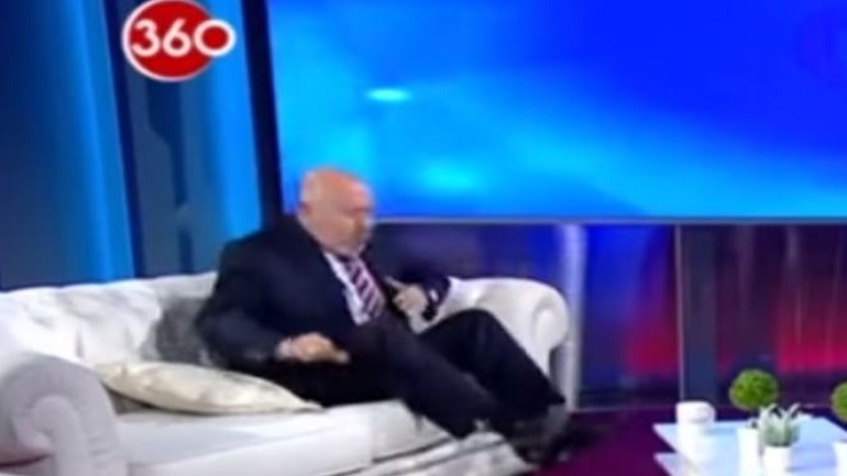 Γιατρός παθαίνει καρδιακή προσβολή on air – ΒΙΝΤΕΟ