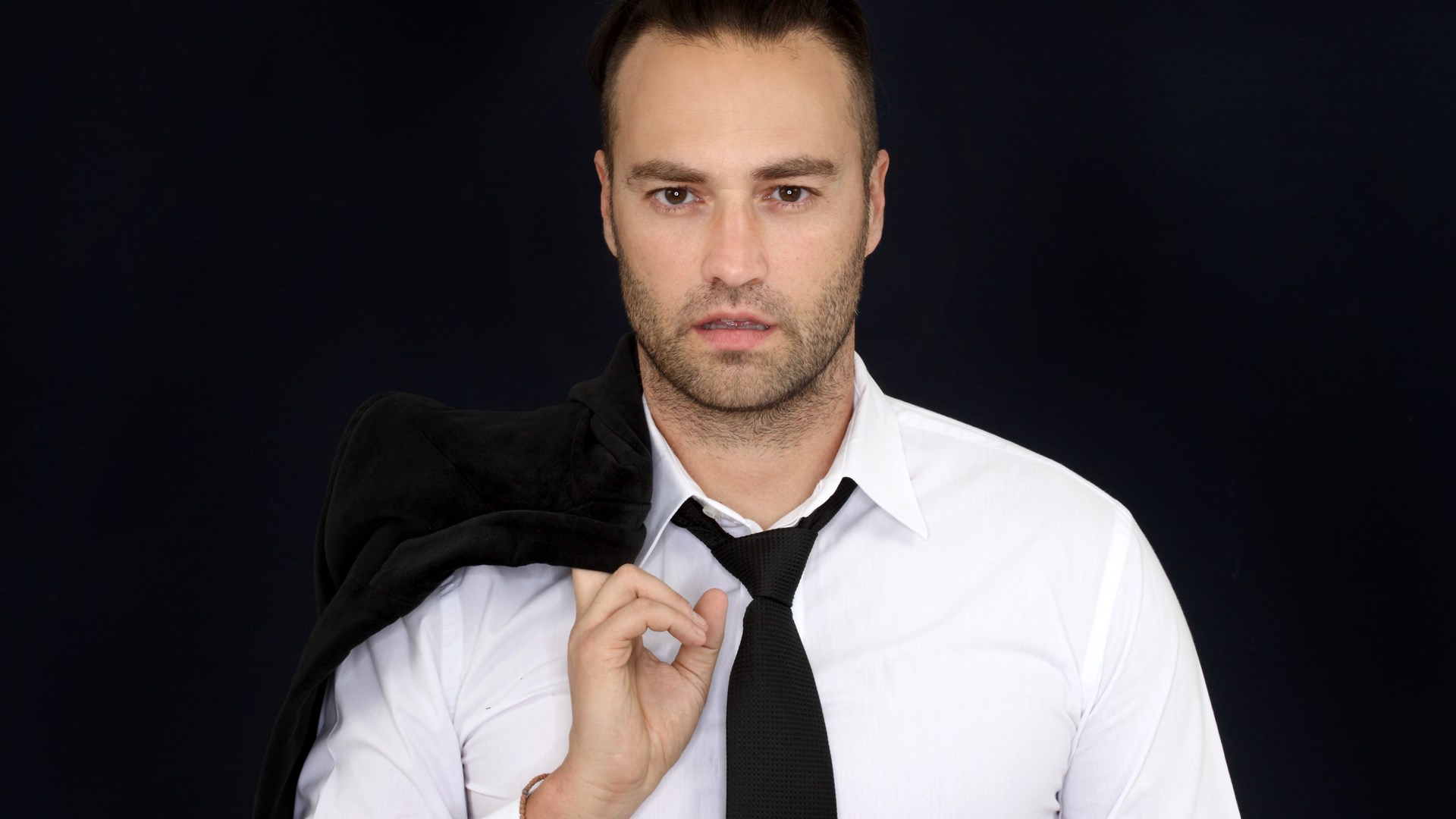 Ο Ματιάμπα φεύγει,ο Φραγκολιάς έρχεται στο «Μπαμπά μην ξαναπεθάνεις Παρασκευή»