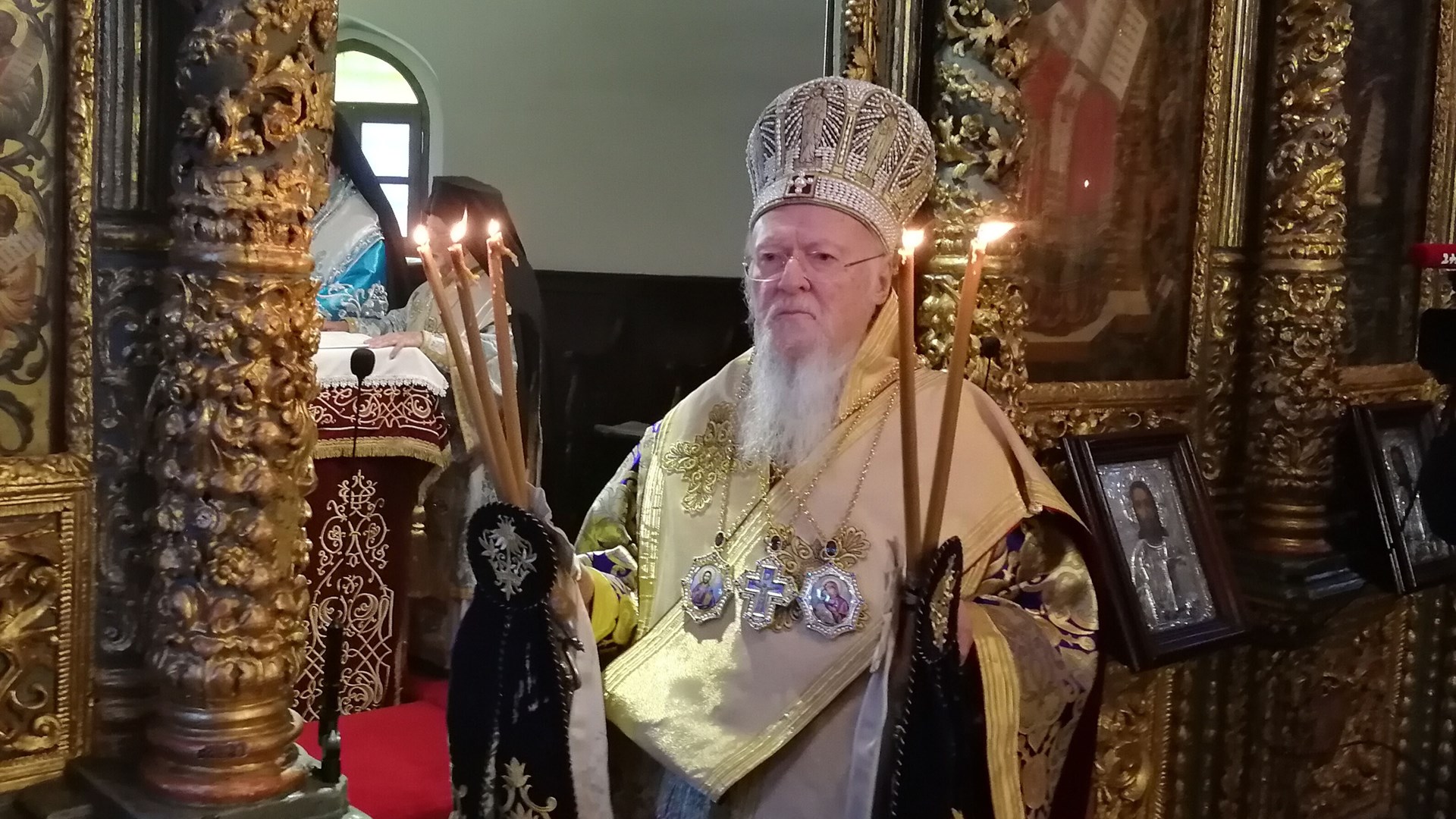 Με βυζαντινή μεγαλοπρέπεια ο εορτασμός των Θεοφανείων στο Οικουμενικό Πατριαρχείο