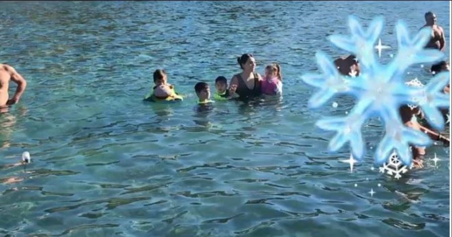 Το λέει η καρδιά της – Βούτηξε για τον Σταυρό η Ολυμπία Χοψονίδου με τα τέσσερα παιδιά της – ΒΙΝΤΕΟ