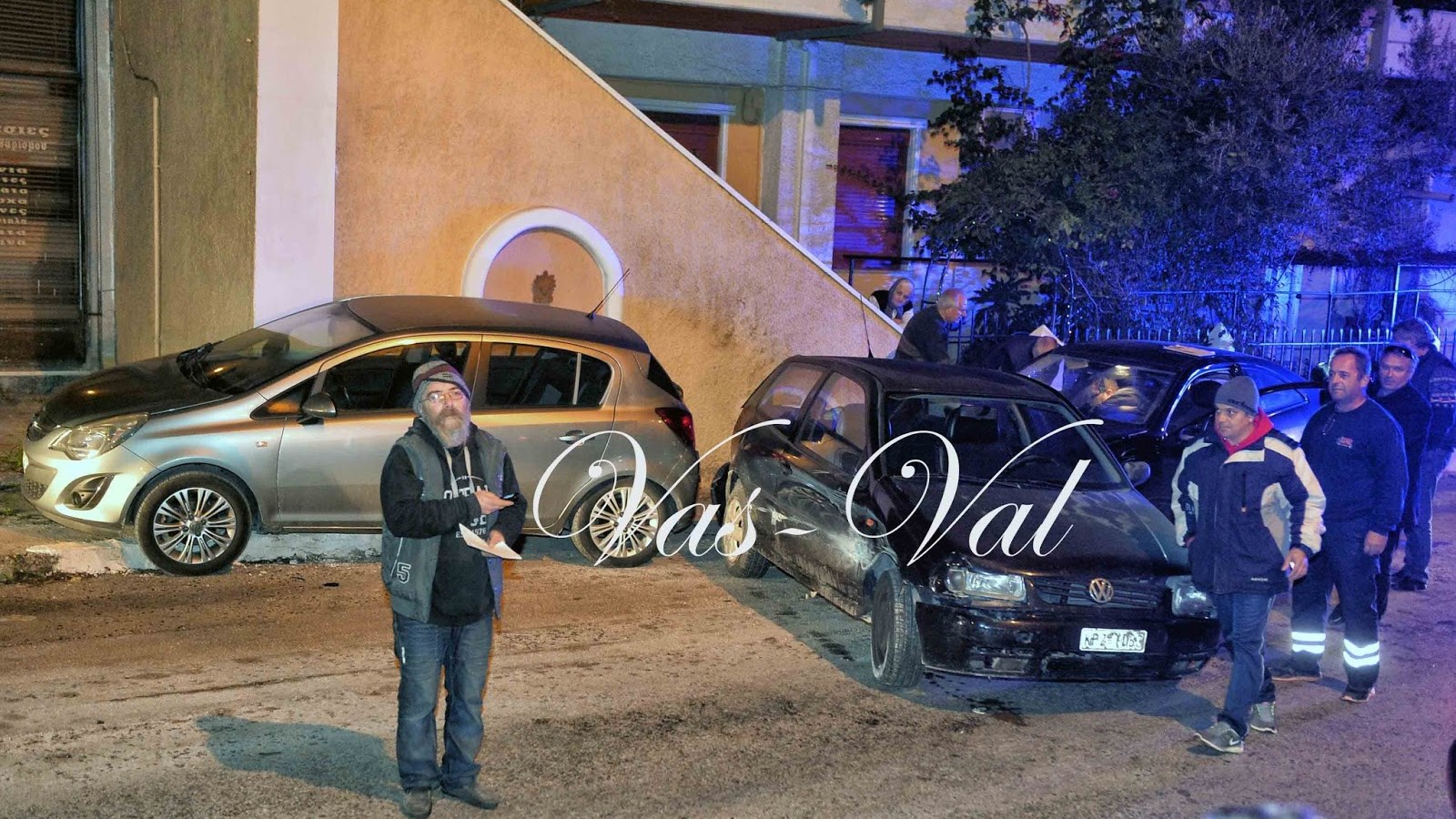 Μεθυσμένος οδηγός στην Κόρινθο τράκαρε με… έξι αυτοκίνητα – ΒΙΝΤΕΟ – ΦΩΤΟ