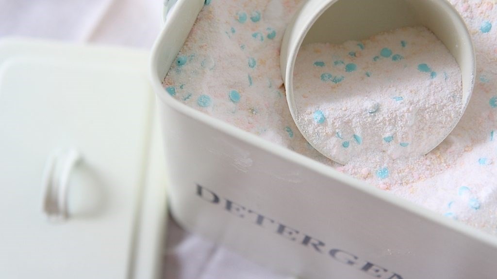 Όταν μας τρολάρουν τα απορρυπαντικά … – ΦΩΤΟ