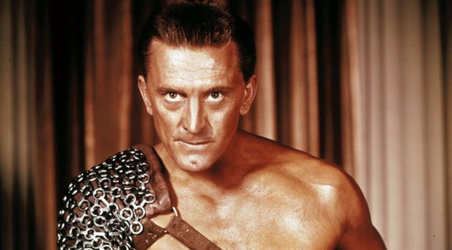 Δείτε πώς είναι στα 101 χρόνια του ο Κερκ Ντάγκλας – ΦΩΤΟ – ΒΙΝΤΕΟ